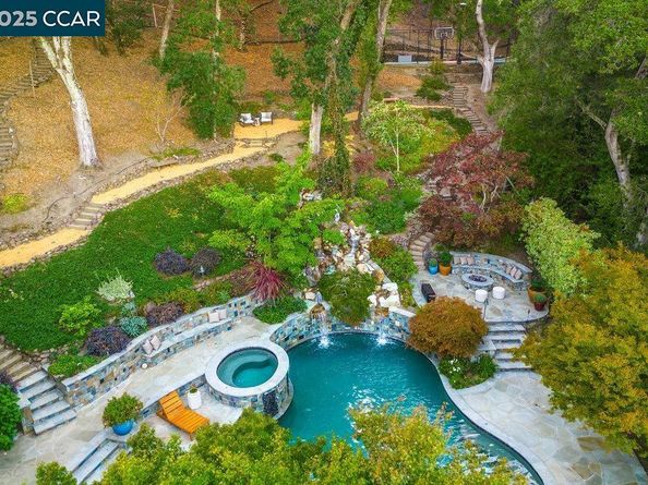 1 Scenic Lane, Lafayette CA 94549