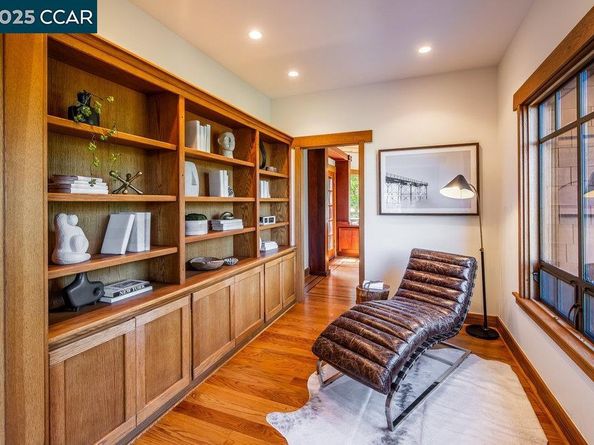 1 Scenic Lane, Lafayette CA 94549