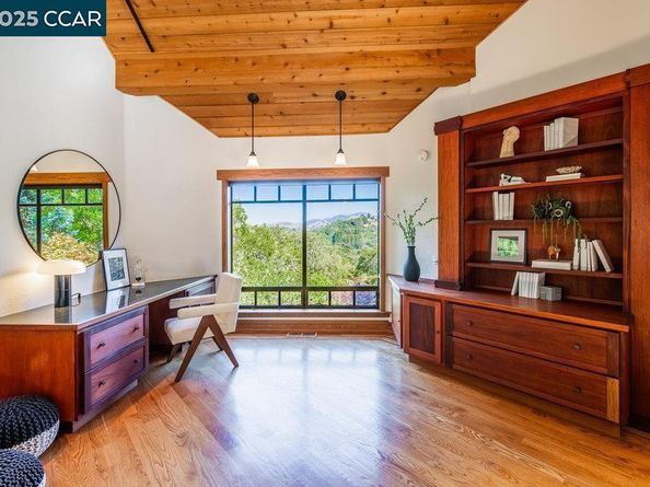 1 Scenic Lane, Lafayette CA 94549