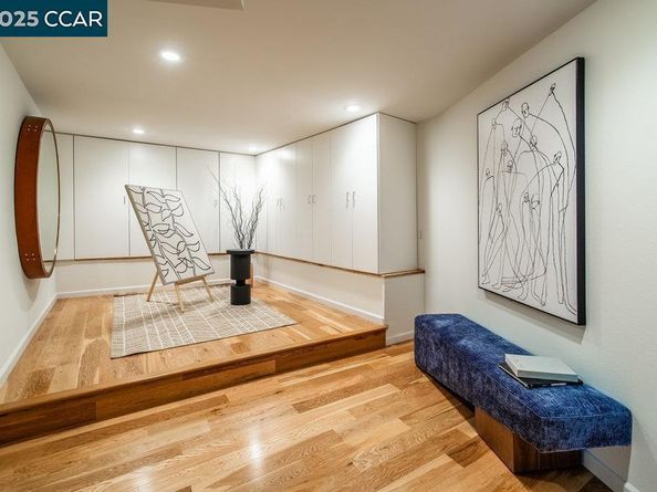 1 Scenic Lane, Lafayette CA 94549