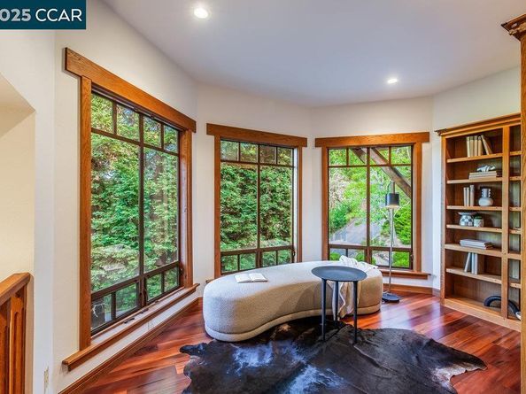 1 Scenic Lane, Lafayette CA 94549