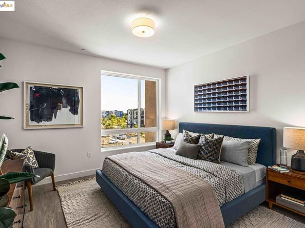 501 Somi 402, Hayward CA 94544