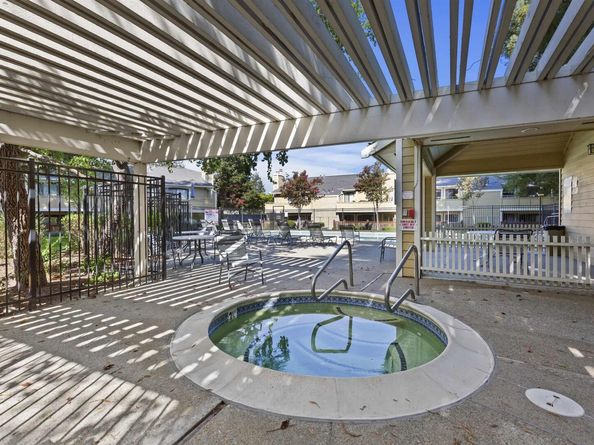 655 Center Ave, Martinez CA 94553
