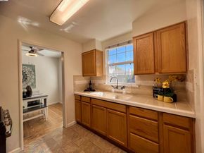 1727 2Nd St, Livermore CA 94550