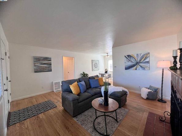 1727 2Nd St, Livermore CA 94550