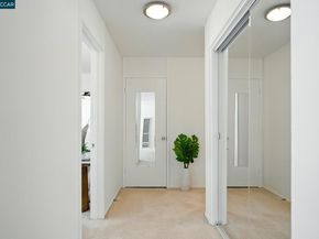193 Montecito 303, Oakland CA 94610