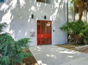 193 Montecito 303, Oakland CA 94610