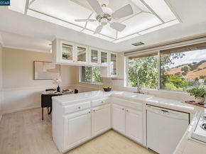 4021 Terra Granada Dr 1B, Walnut Creek CA 94595