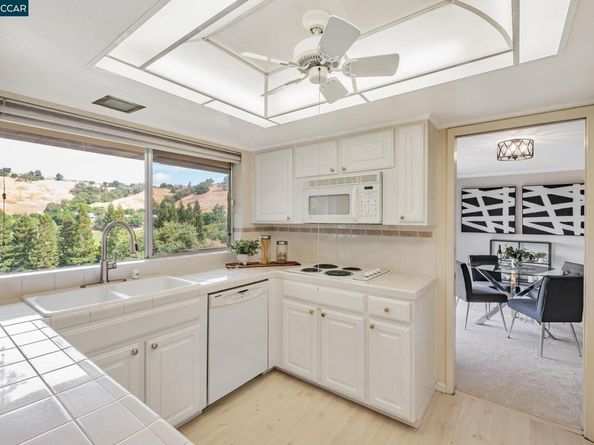 4021 Terra Granada Dr 1B, Walnut Creek CA 94595