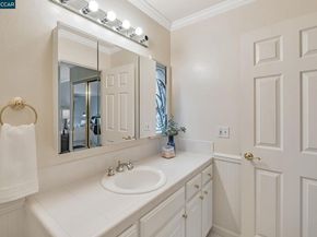 4021 Terra Granada Dr 1B, Walnut Creek CA 94595