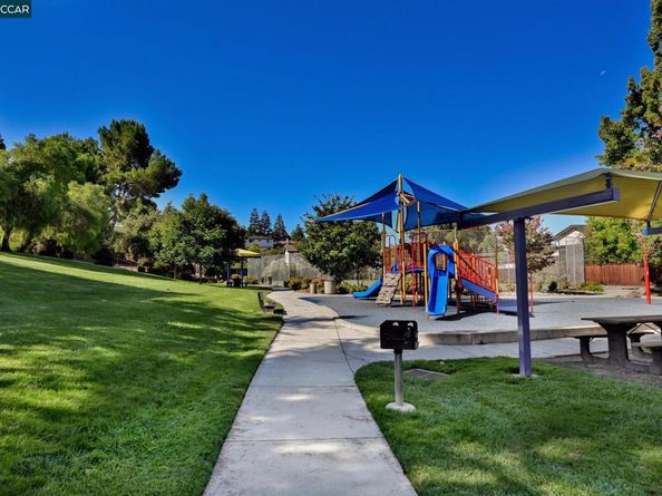 4450 Shellflower Ct, Concord CA 94518