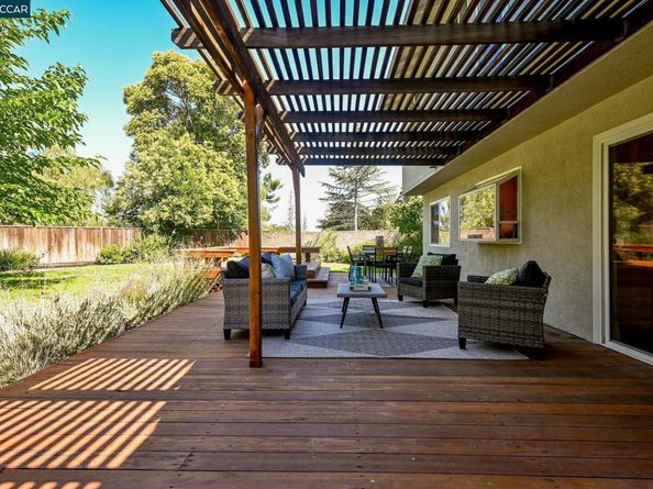 4450 Shellflower Ct, Concord CA 94518