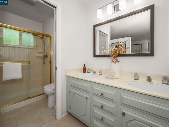 4450 Shellflower Ct, Concord CA 94518