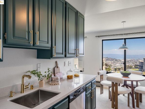 5177 Diamond Heights BLVD APT 114, San Francisco CA 94131