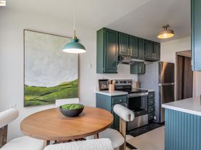 5177 Diamond Heights BLVD APT 114, San Francisco CA 94131