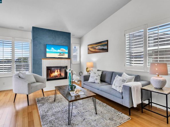 100 Eddy St 304, Richmond CA 94801
