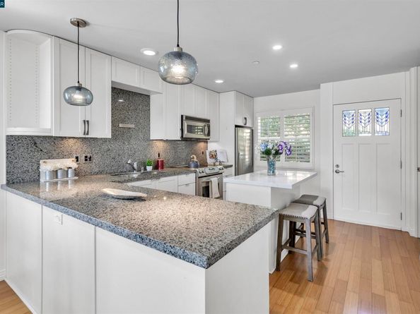 100 Eddy St 304, Richmond CA 94801