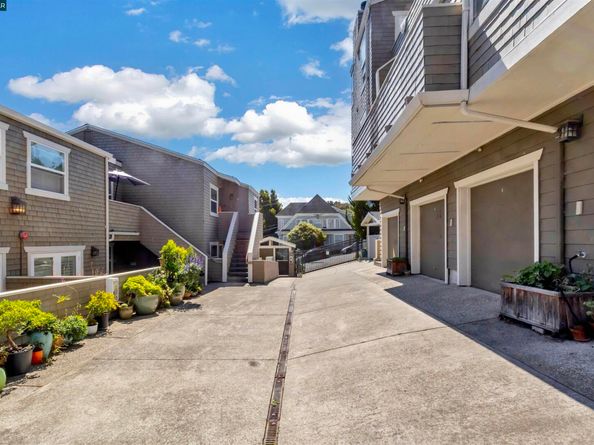 100 Eddy St 304, Richmond CA 94801