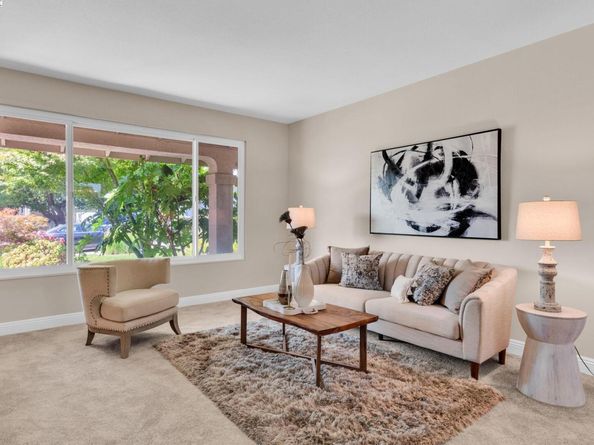 38 Barcelona Pl, Danville CA 94526