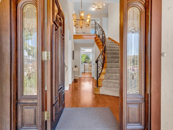 38 Barcelona Pl, Danville CA 94526
