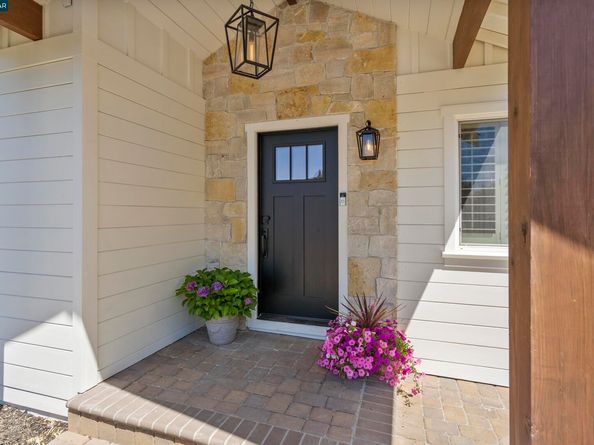273 Valle Vista Dr, Danville CA 94526