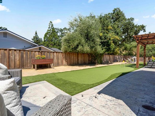 273 Valle Vista Dr, Danville CA 94526