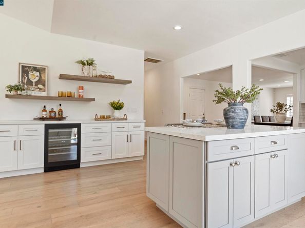 273 Valle Vista Dr, Danville CA 94526