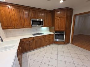 4990 Hames Dr, Concord CA 94521