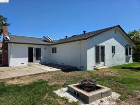 4990 Hames Dr, Concord CA 94521
