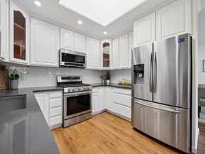 133 Mecartney Rd, Alameda CA 94502