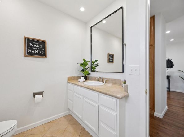 133 Mecartney Rd, Alameda CA 94502