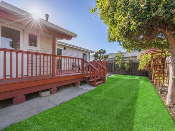 133 Mecartney Rd, Alameda CA 94502