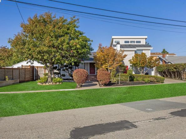 133 Mecartney Rd, Alameda CA 94502