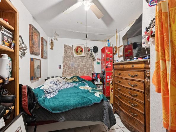1018 Gilman Ave, San Francisco CA 94124