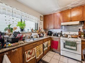 1018 Gilman Ave, San Francisco CA 94124