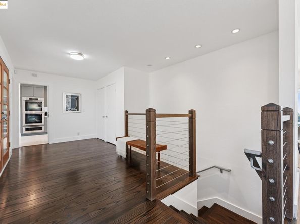 5958 Colton Blvd., Oakland CA 94611