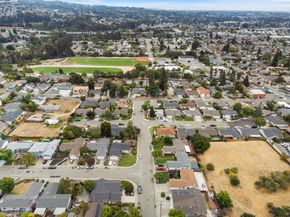 19267 Gliddon St, Castro Valley CA 94546