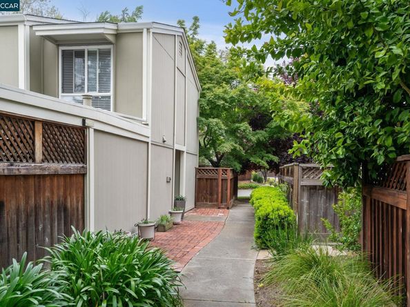 136 Garden Creek Pl, Danville CA 94526