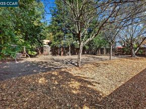 1167 Kaski Ln, Concord CA 94518