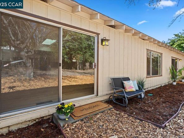 1167 Kaski Ln, Concord CA 94518