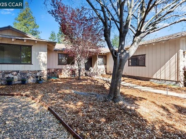 1167 Kaski Ln, Concord CA 94518