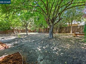 1167 Kaski Ln, Concord CA 94518