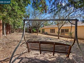 1167 Kaski Ln, Concord CA 94518