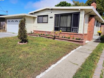 4441 Jana Vista