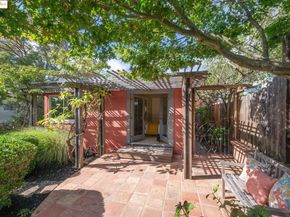 1510 Valley Rd, Kensington CA 94707