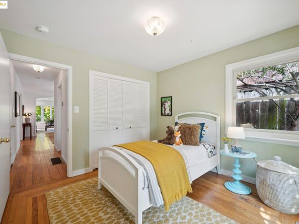 1510 Valley Rd, Kensington CA 94707