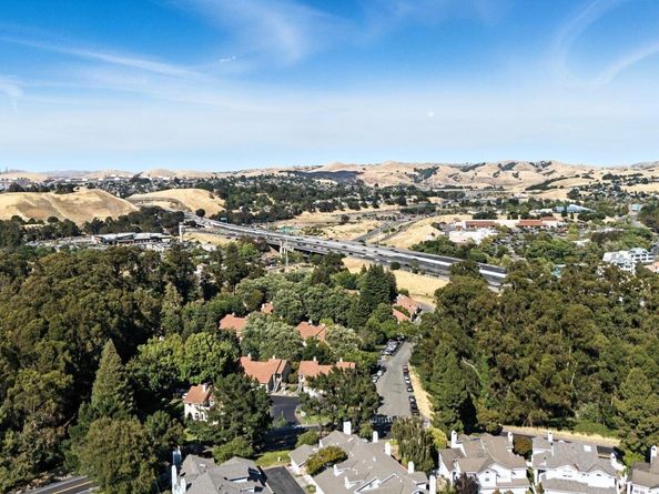 316 N Wildwood, Hercules CA 94547
