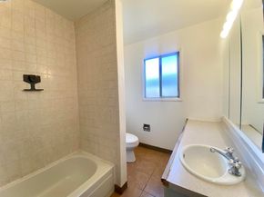 21284 Tyee St, Castro Valley CA 94546