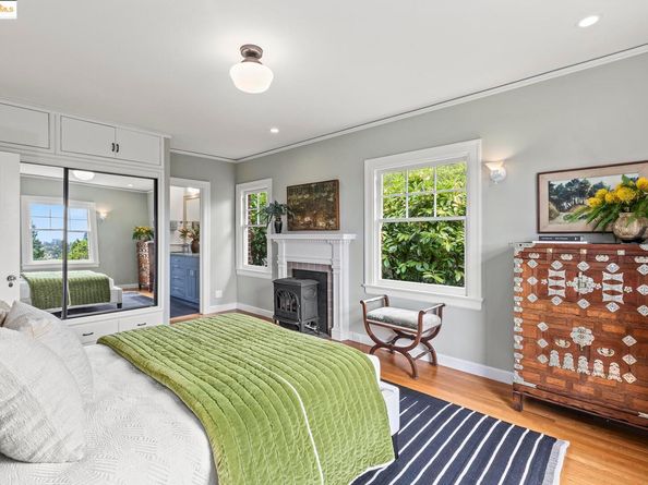 1923 Thousand Oaks Blvd, Berkeley CA 94707