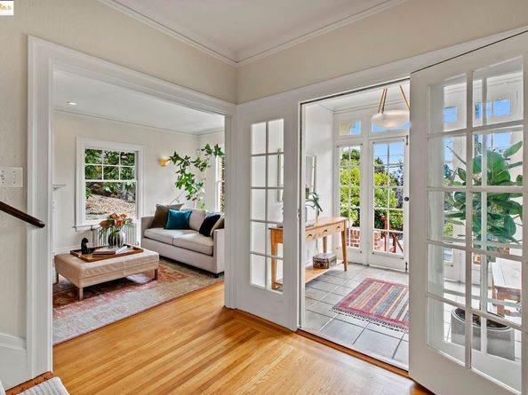 1923 Thousand Oaks Blvd, Berkeley CA 94707